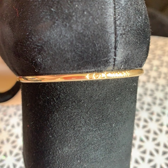 Cole Haan black suede shoe w/ gold accent to heel - Picture 7 of 7